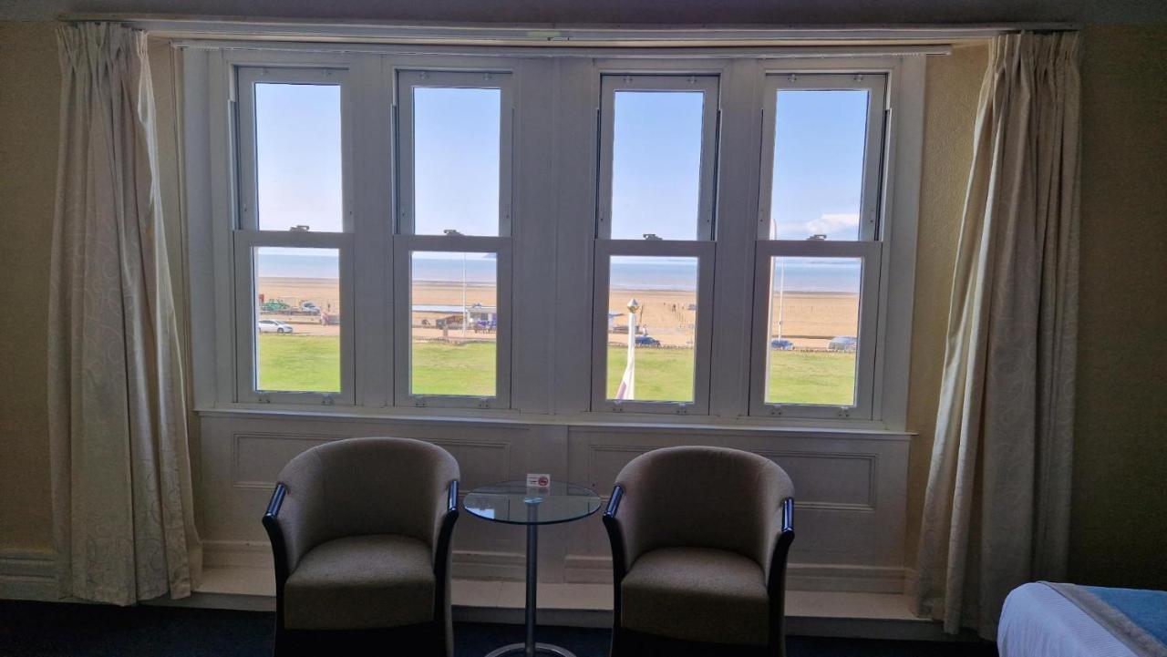 The Beach Weston エクステリア 写真
